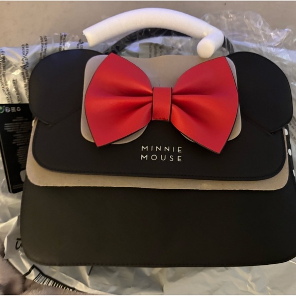 Loungefly Disney Minnie Mouse Crossbody Bag - Picture 2 of 8